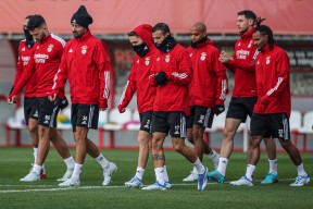 mk体育娱乐 -欧篮联加时末段再迎强敌，阿贾克斯豪取连胜，主帅态度：信心回归，高层口径保持一致的简单介绍